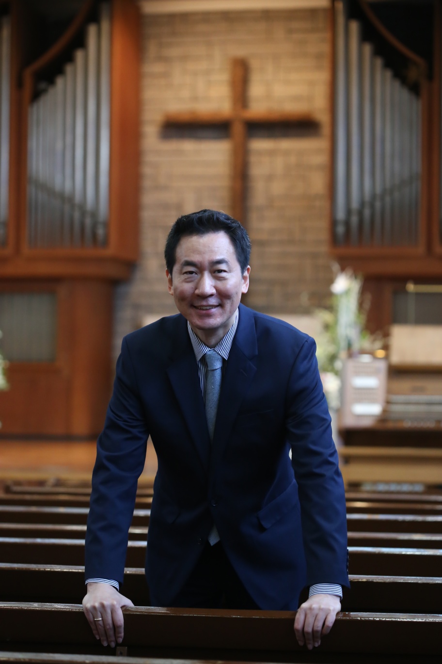 김동환 담임목사